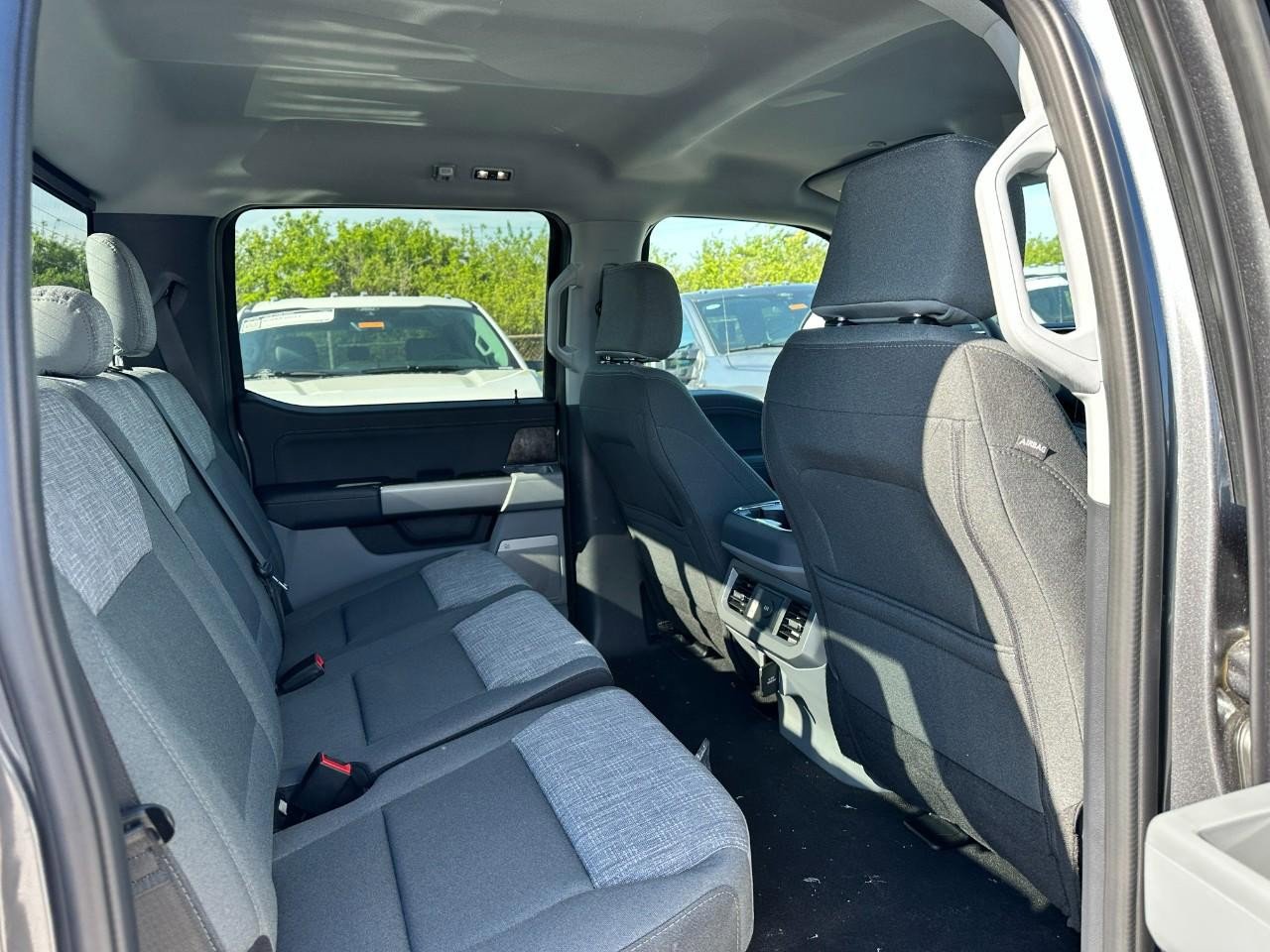 New 2026 Ford F250 XLT w/ XLT Premium Package image 4