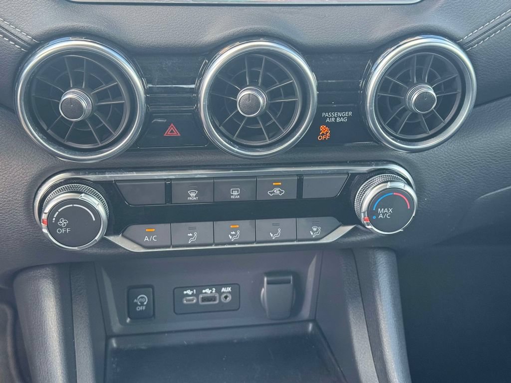Used 2025 Nissan Sentra SV FWD image 27