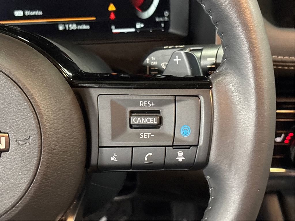 Used 2024 Nissan Rogue SL w/ SL Premium Package image 24