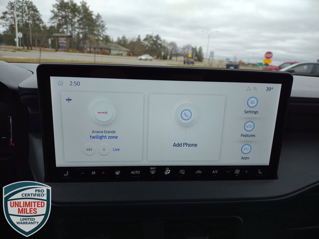 New 2025 Ford Maverick XLT w/ XLT Luxury Package image 19