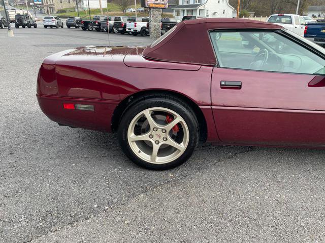 Used 1993 Chevrolet Corvette Convertible image 9