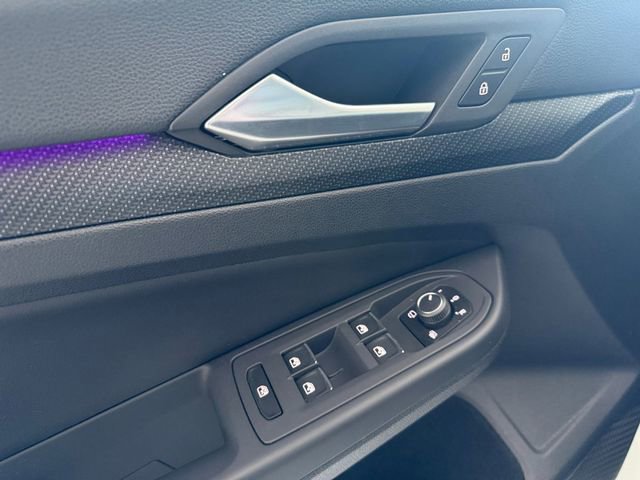 Used 2024 Volkswagen Golf R image 7