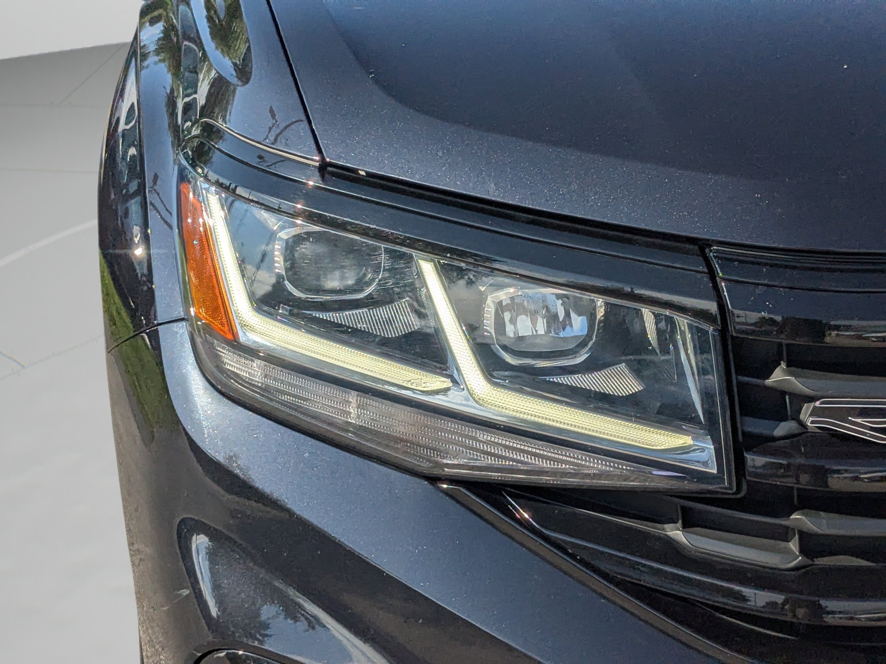 Used 2023 Volkswagen Atlas SEL R-Line AWD/4WD image 39