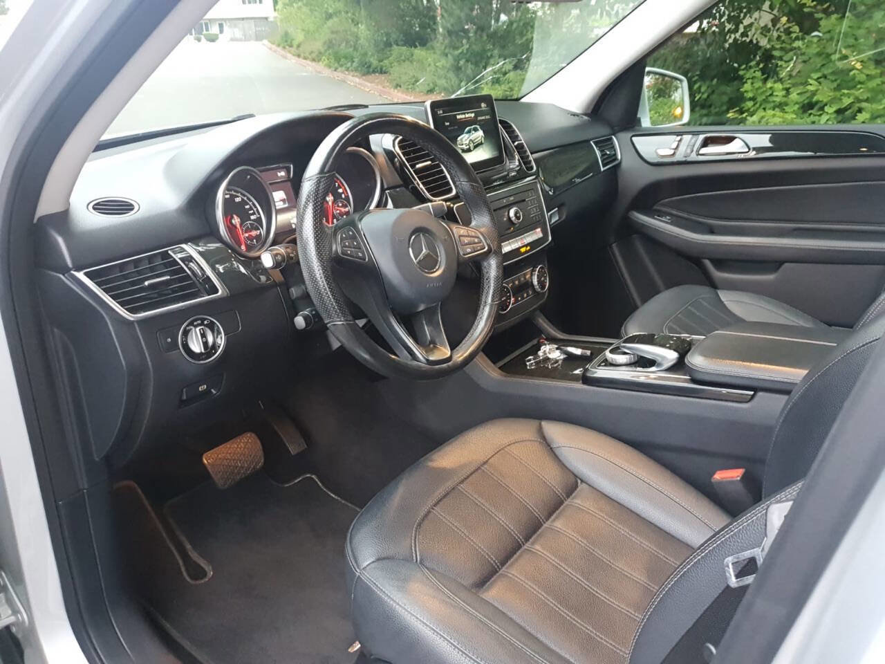 Used 2016 Mercedes-Benz GLE 350 image 17