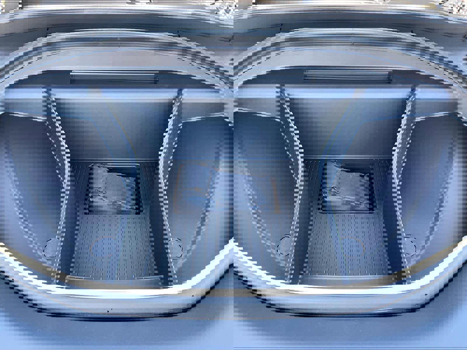 New 2026 Volvo EX90 Plus image 13