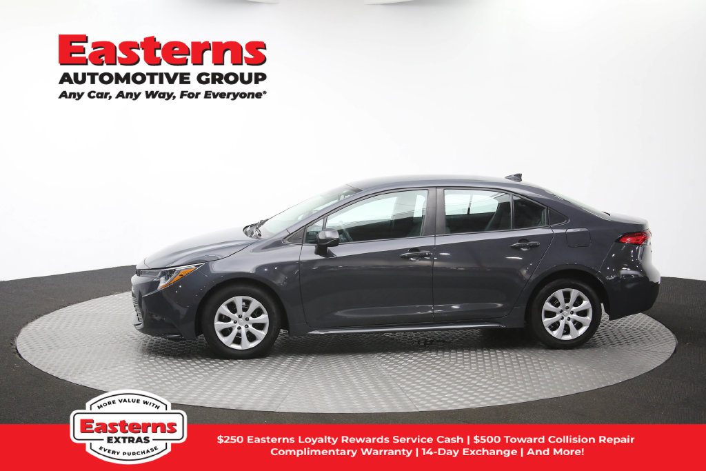 Used 2024 Toyota Corolla LE FWD image 61