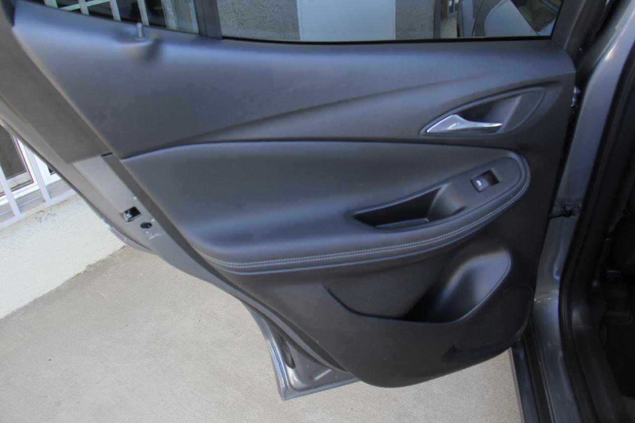 Used 2021 Buick Encore GX Essence w/ Advanced Technology Package image 23