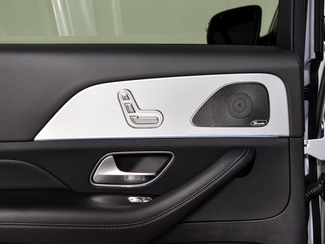 Certified 2025 Mercedes-Benz GLS 450 4MATIC image 40