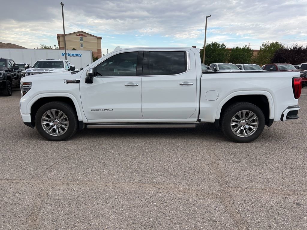 Used 2022 GMC Sierra 1500 Denali image 2