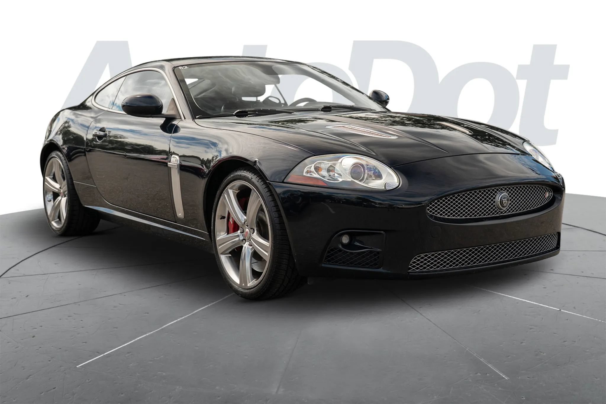 Used 2008 Jaguar XKR R RWD image 4