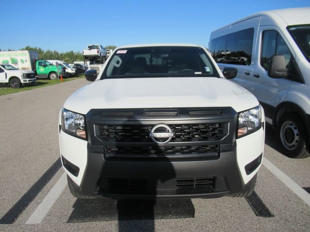 Used 2025 Nissan Frontier S image 2