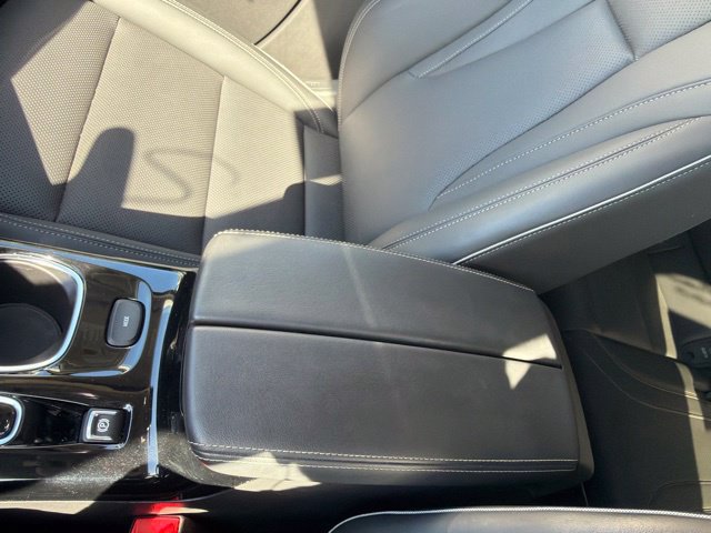 Used 2023 Buick Envision Essence FWD image 27