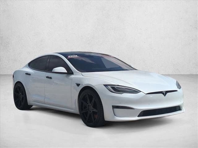 Used 2021 Tesla Model S Plaid image 3