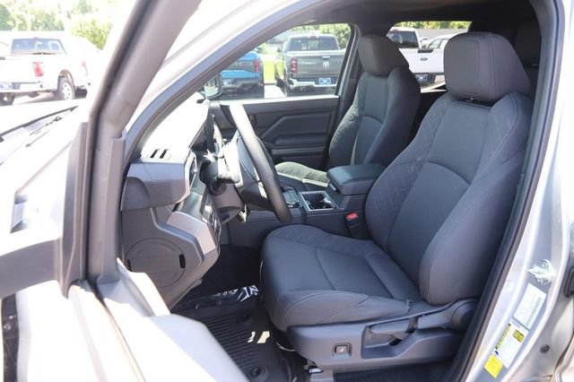 Used 2024 Toyota Tacoma SR5 AWD/4WD image 8