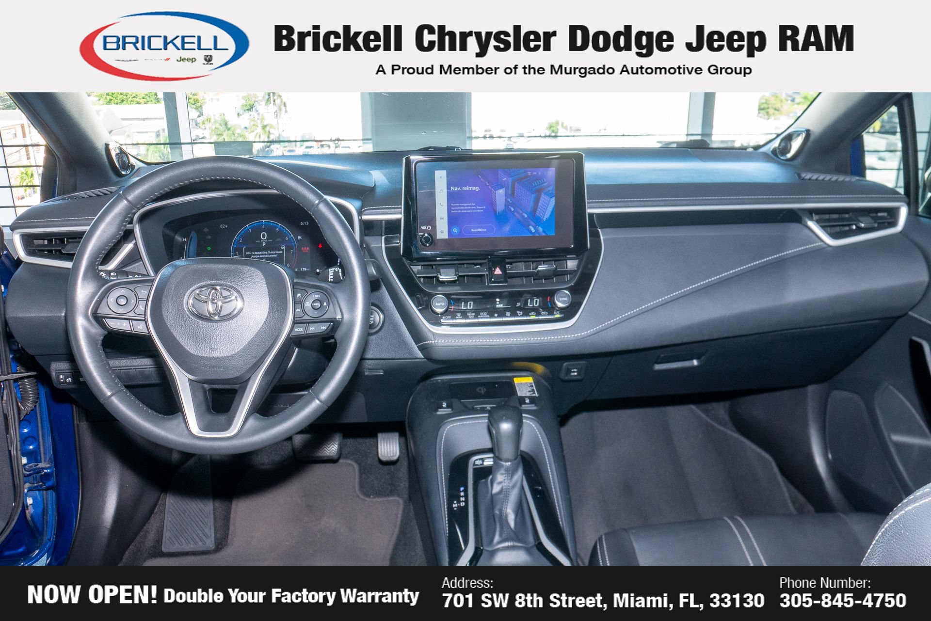 Used 2025 Toyota Corolla XSE FWD image 15