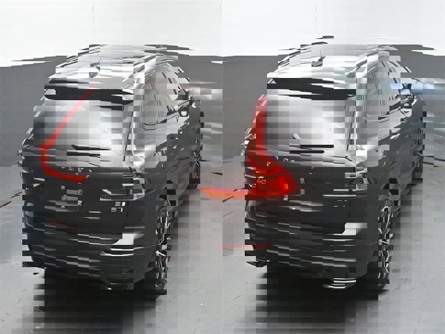 Certified 2023 Volvo XC60 B5 Plus image 47