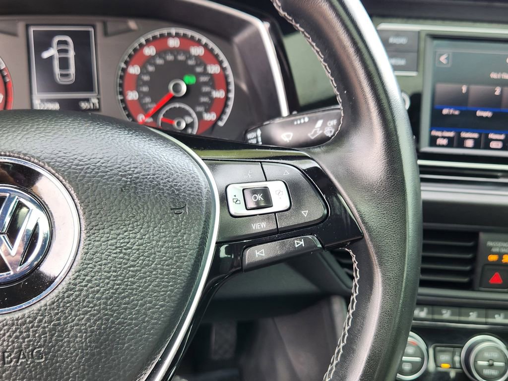 Used 2019 Volkswagen Jetta R-Line FWD image 18