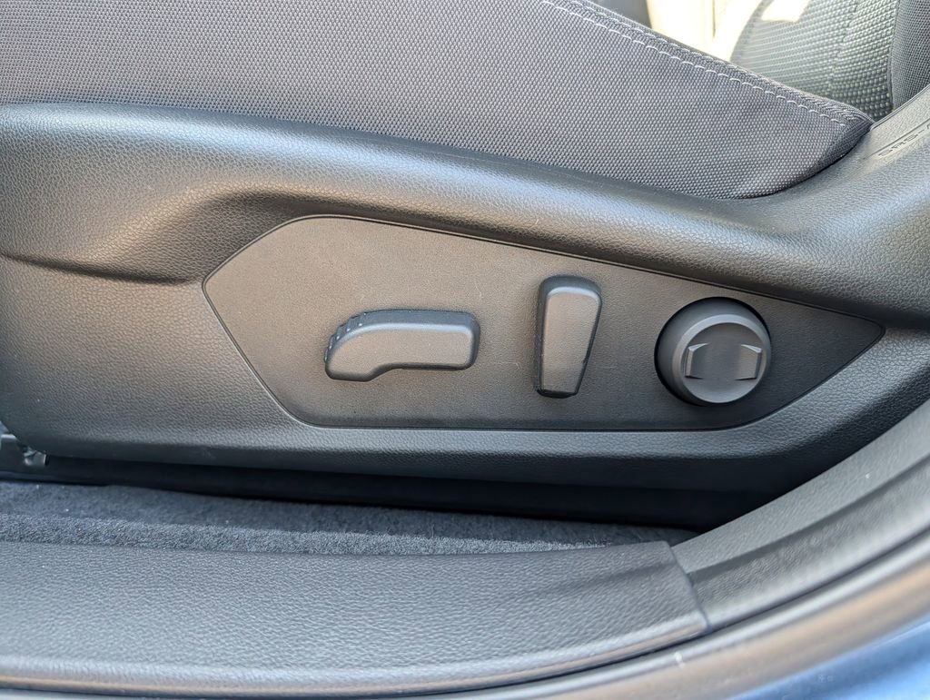 Certified 2024 Subaru Crosstrek 2.0i Premium image 20