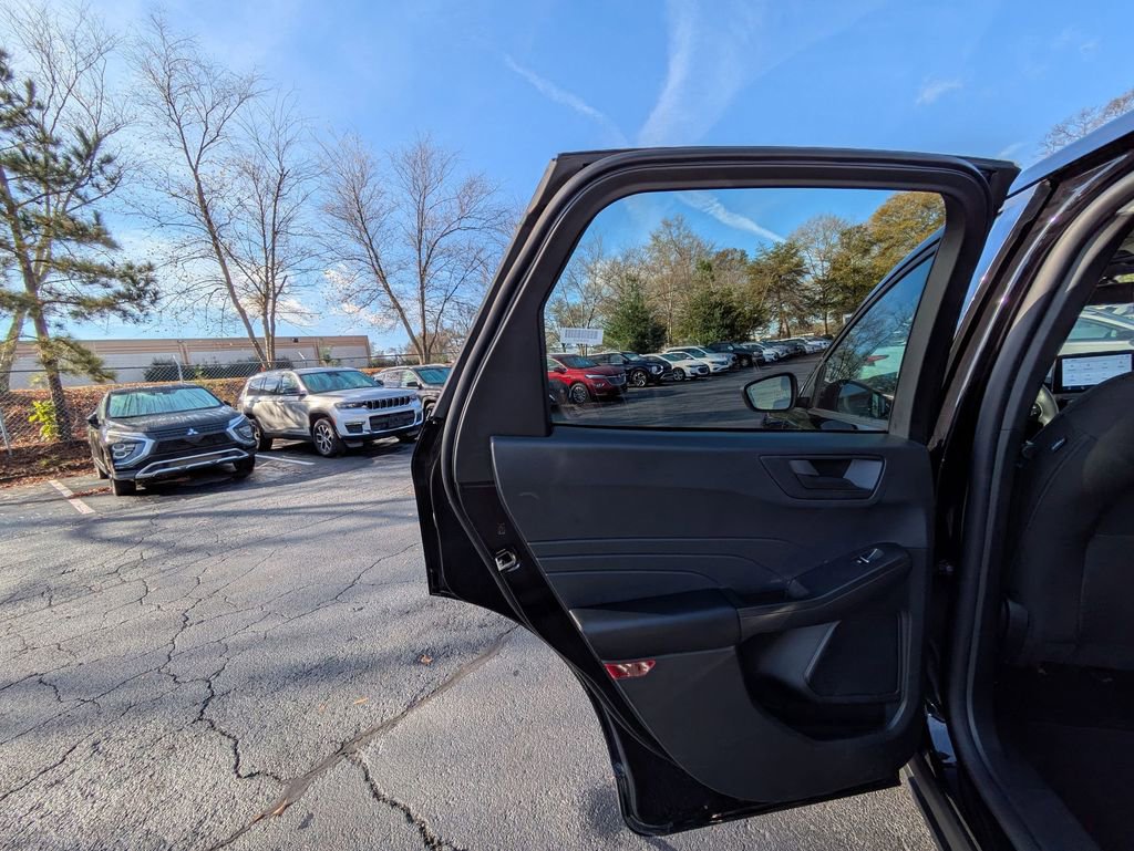 Used 2025 Ford Escape Active image 20