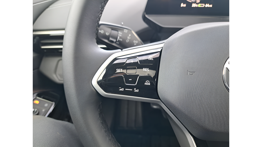 New 2026 Volkswagen ID.4 Pro S Plus AWD/4WD image 27