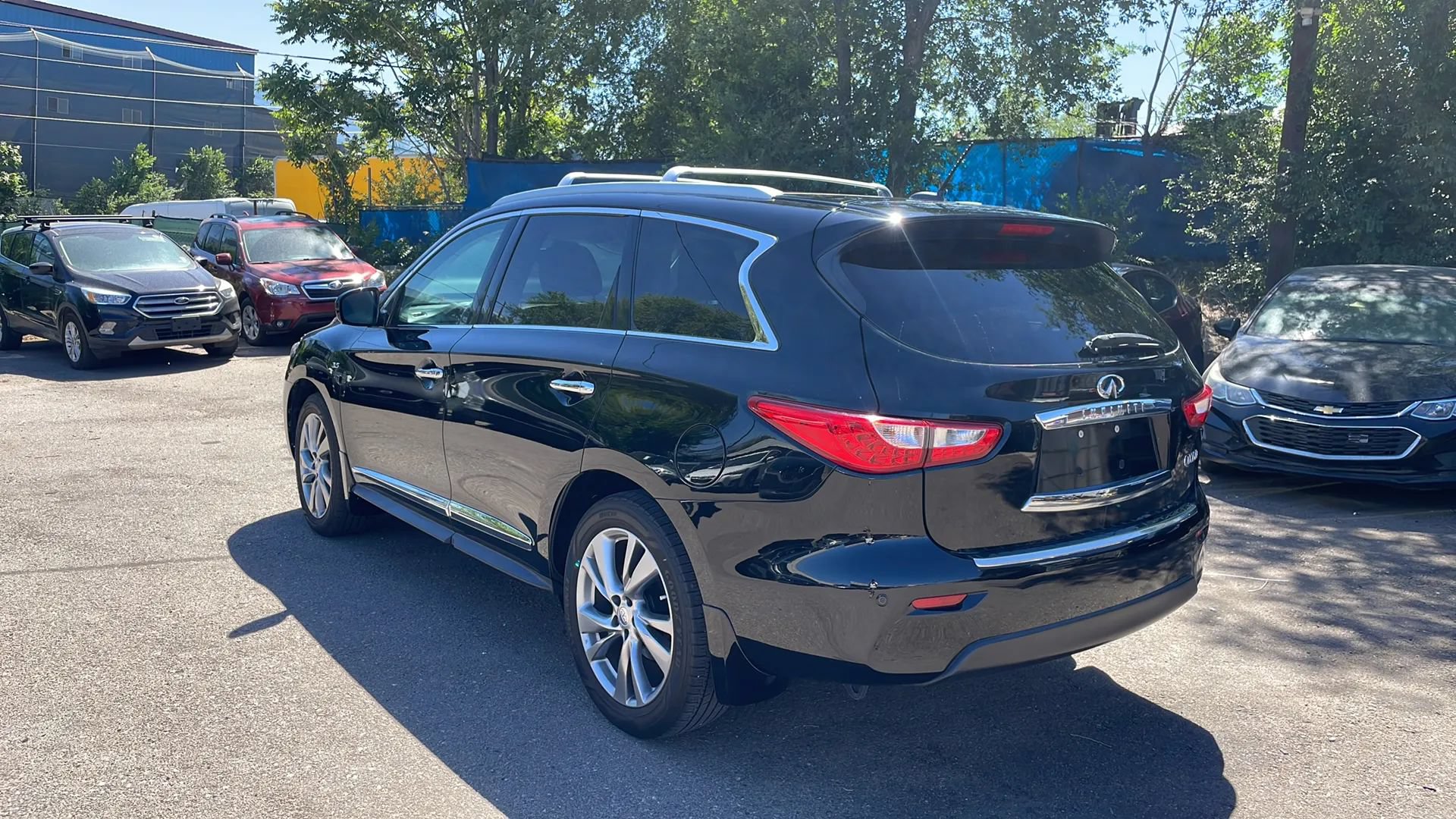 Used 2015 INFINITI QX60 Luxe w/ Premium Plus Package AWD/4WD image 4