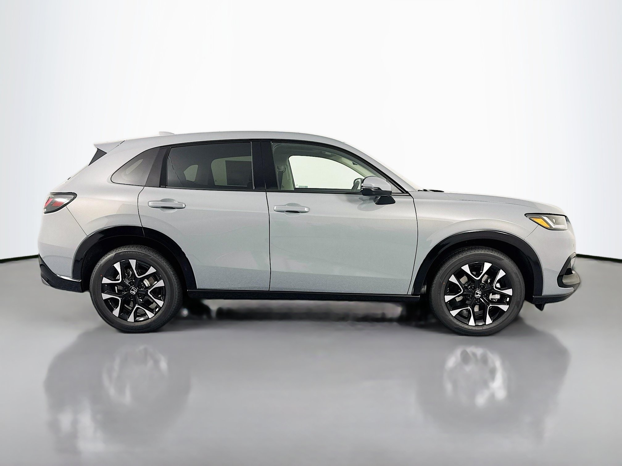 New 2027 Honda HR-V EX-L image 4