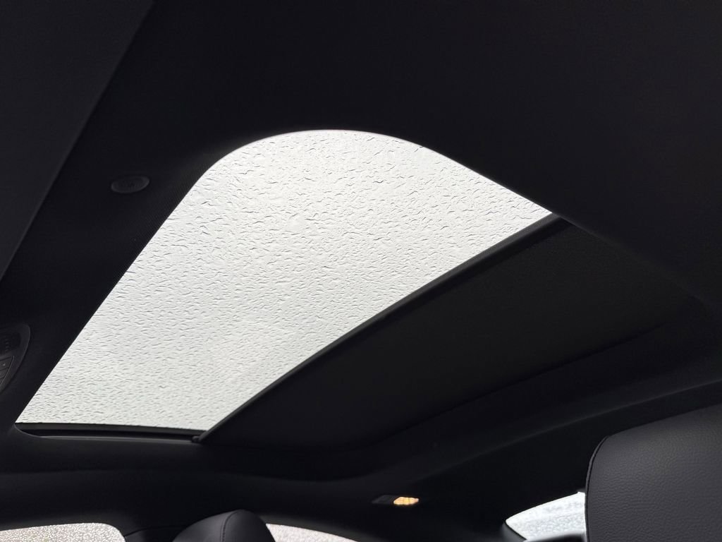 Certified 2024 Mercedes-Benz CLA 250 4MATIC image 10