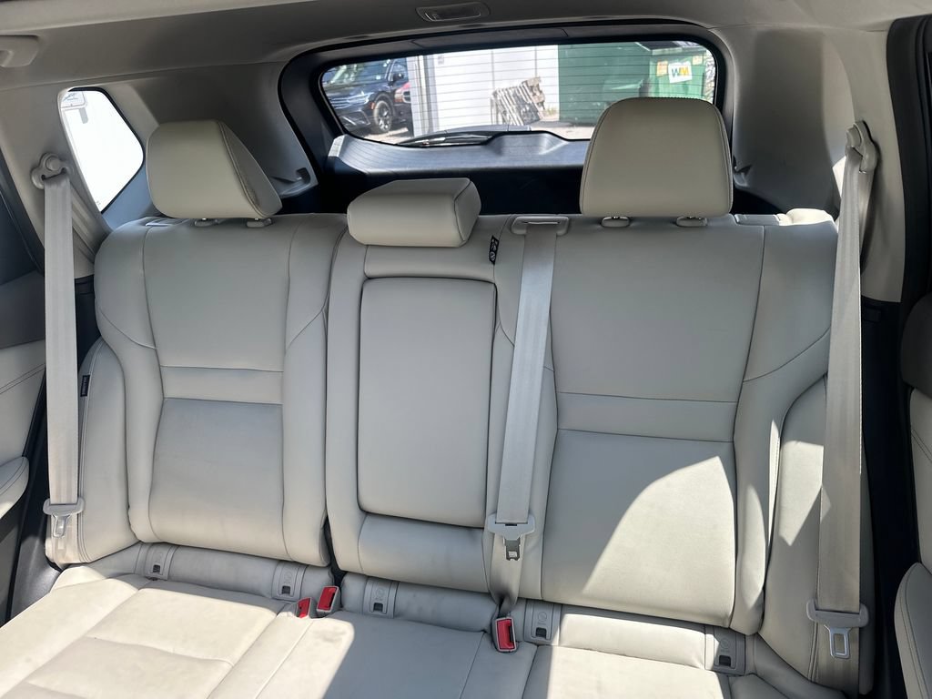 Used 2023 Nissan Rogue SL AWD/4WD image 19