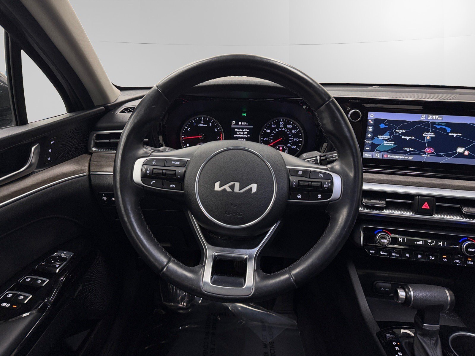 Used 2023 Kia K5 EX w/ EX Premium Package FWD image 12