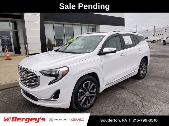 Used 2020 GMC Terrain Denali image 1