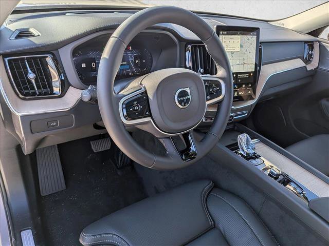 New 2026 Volvo XC60 B5 Ultra w/ Protection Package Premier image 3