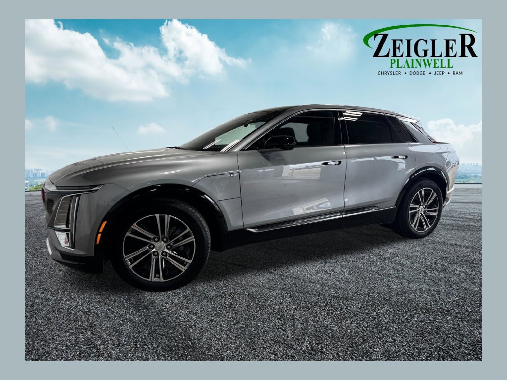 Used 2025 Cadillac Lyriq Luxury w/ LPO, Floor Liner Package