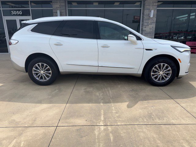 Used 2022 Buick Enclave Premium FWD image 3