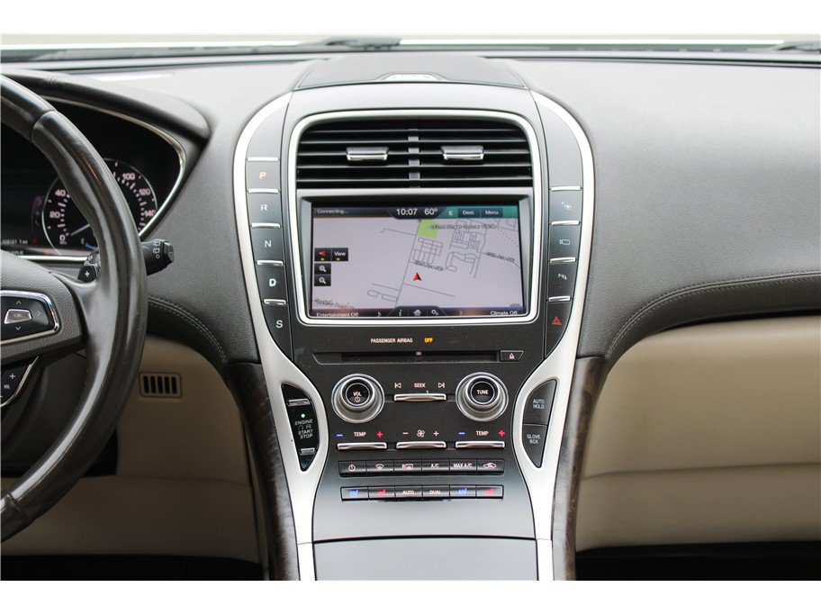 Used 2016 Lincoln MKX Reserve w/ Technology Package AWD/4WD image 29