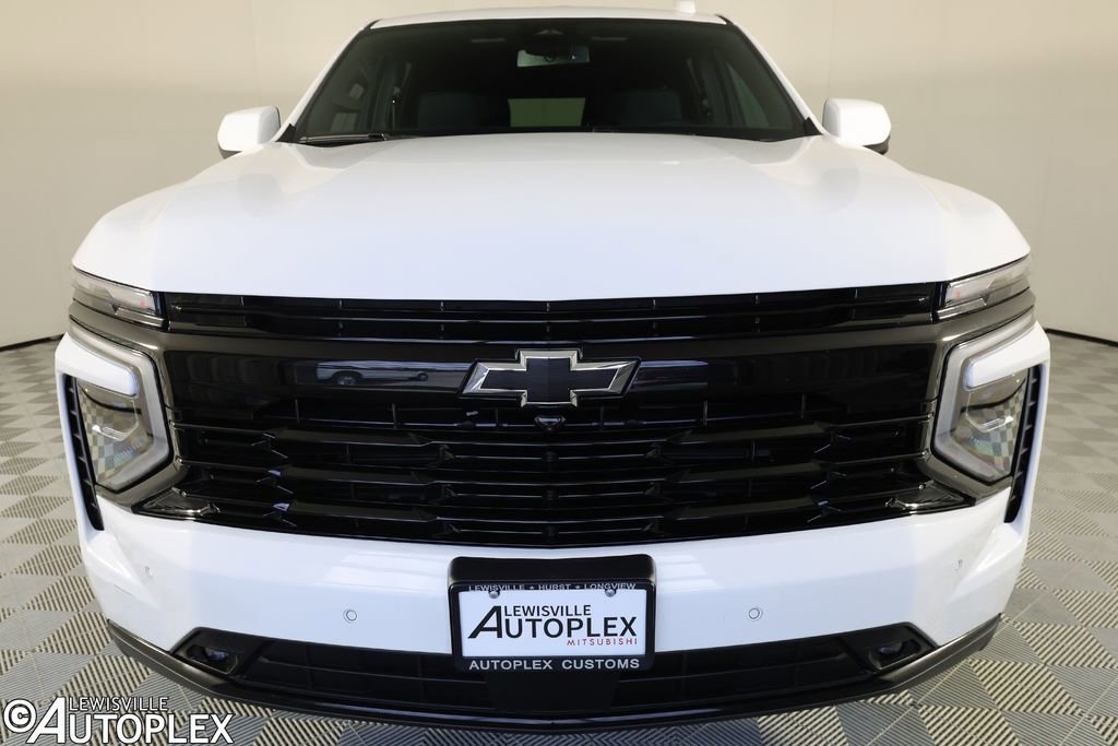 Used 2026 Chevrolet Tahoe RST w/ Comfort Package AWD/4WD image 2