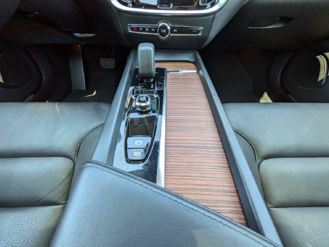 Certified 2024 Volvo S60 B5 Plus FWD image 22