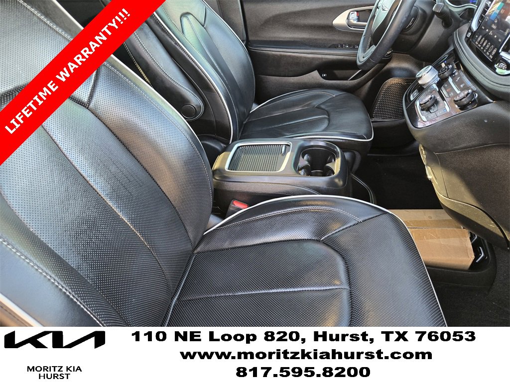 Used 2020 Chrysler Pacifica Limited w/ Advanced Safetytec Group image 19
