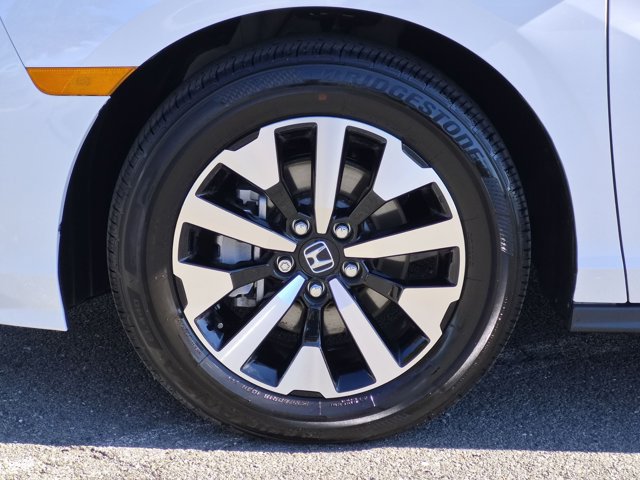 Certified 2026 Honda Odyssey EX-L image 25