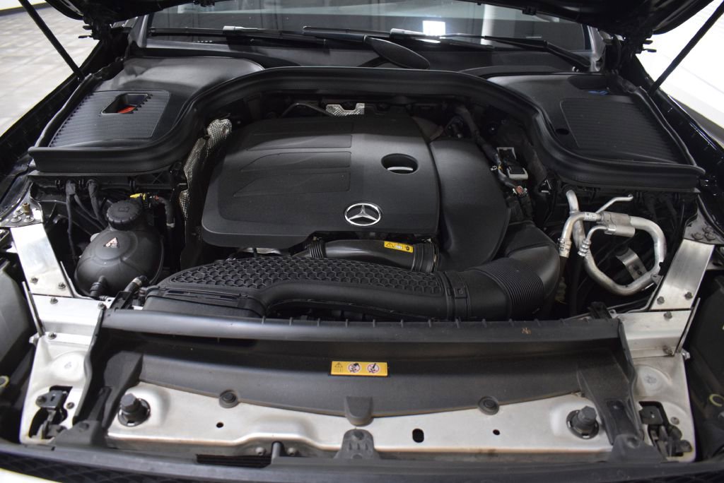 Used 2022 Mercedes-Benz GLC 300 4MATIC image 31