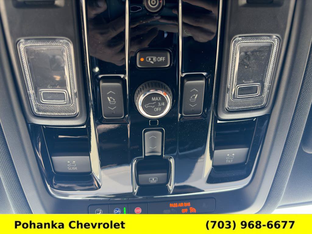 New 2026 Chevrolet Tahoe High Country w/ Sun And Tow Package AWD/4WD image 17