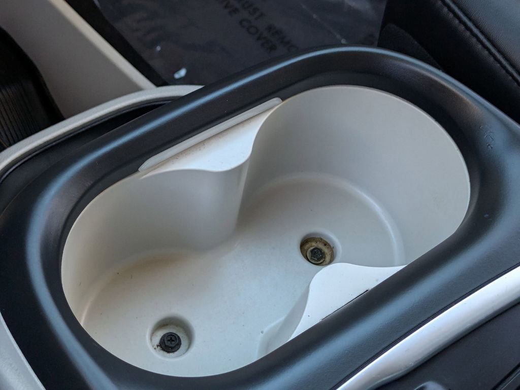 Used 2024 Chrysler Pacifica Touring-L image 19