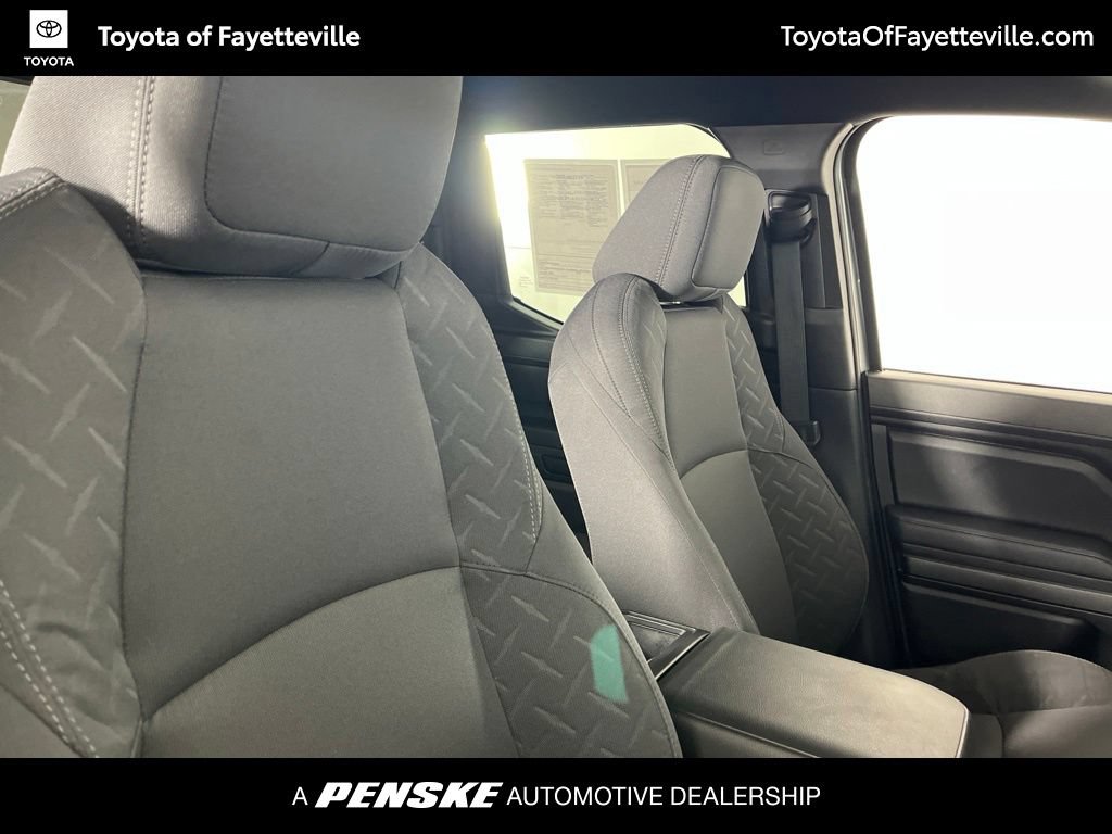 Certified 2024 Toyota Tacoma SR5 AWD/4WD image 5