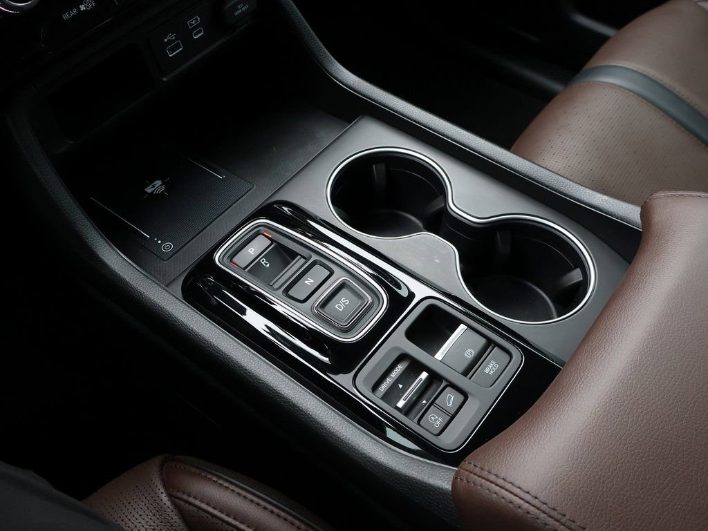 Certified 2025 Honda Pilot Elite image 26