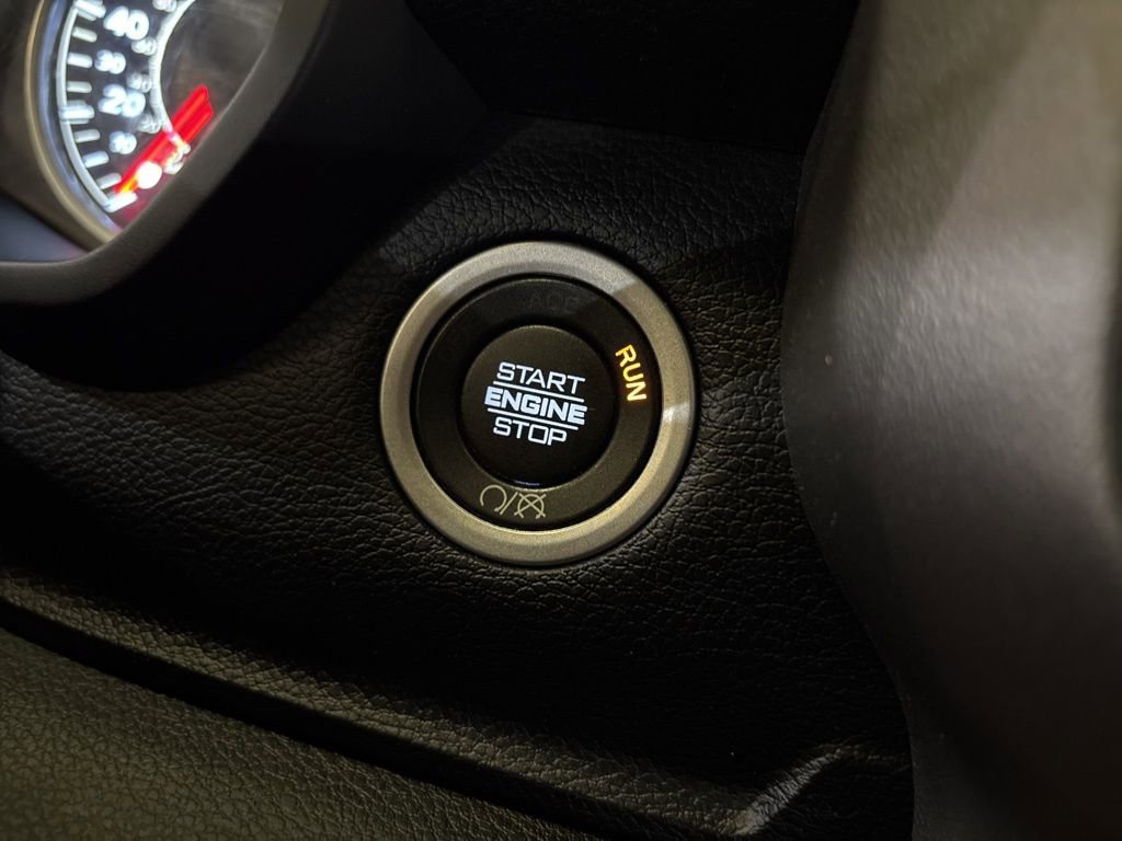 Used 2024 RAM 3500 Big Horn image 31