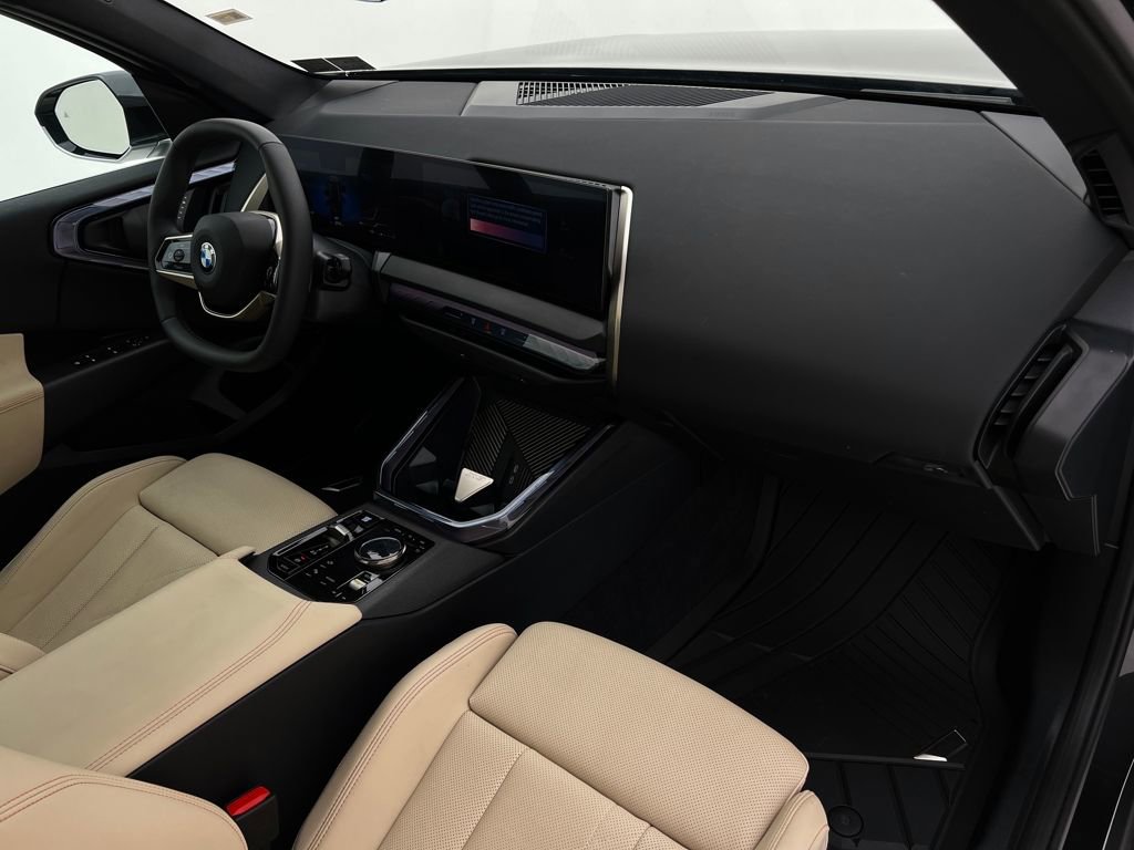 Certified 2025 BMW X3 xDrive30i w/ Convenience Package AWD/4WD image 13