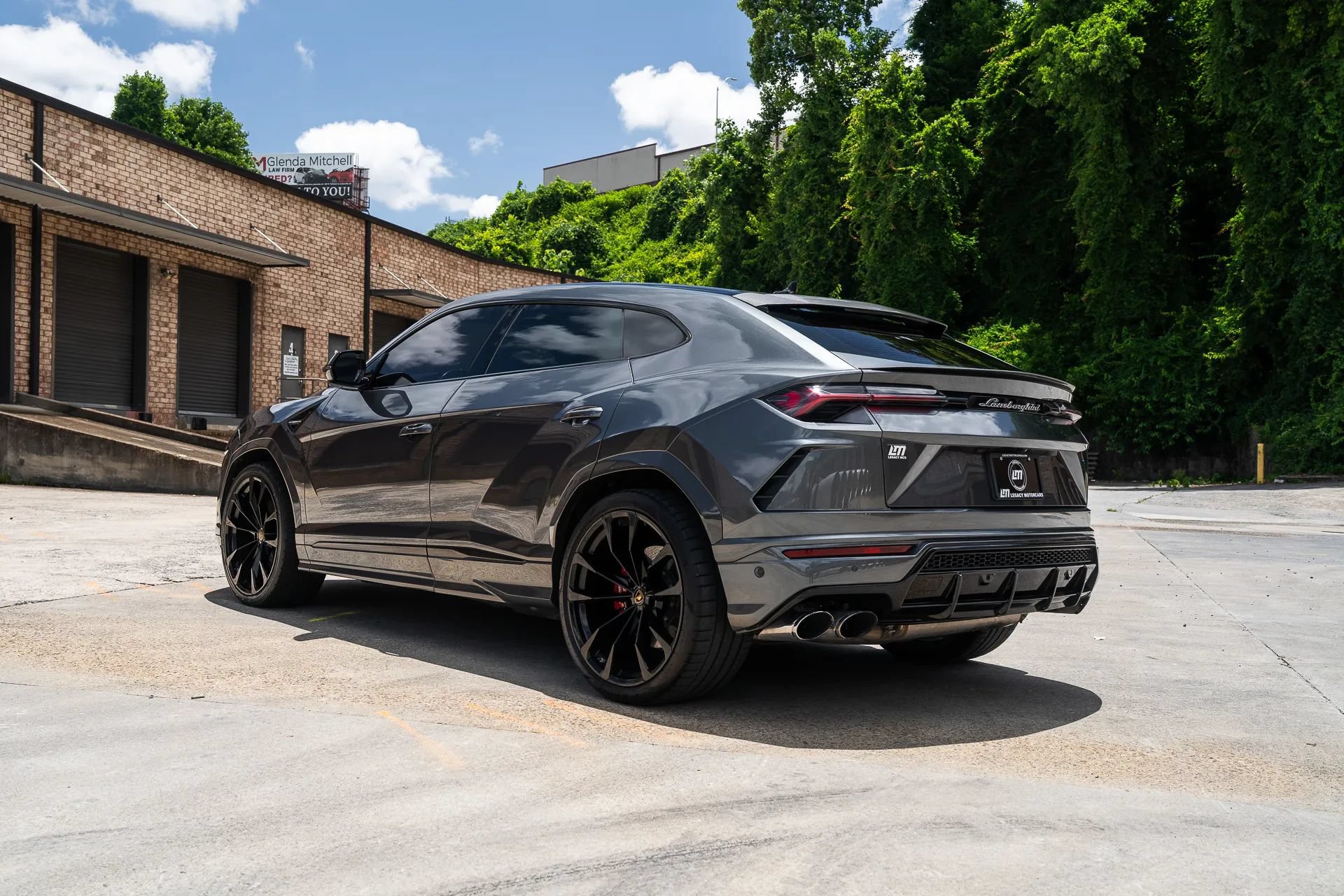 Used 2020 Lamborghini Urus AWD/4WD image 5