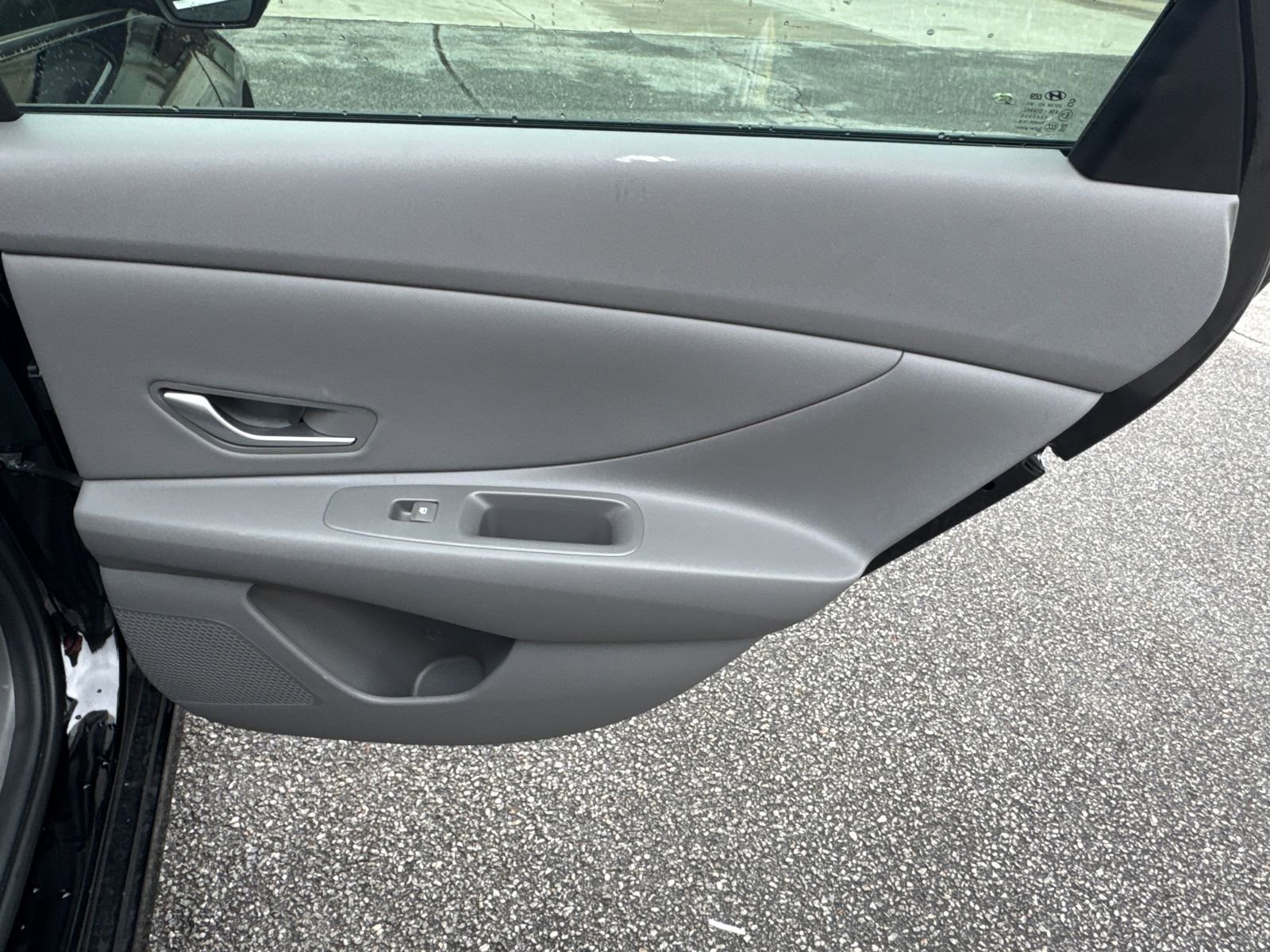 Certified 2025 Hyundai Elantra SEL w/ Cargo Package image 16