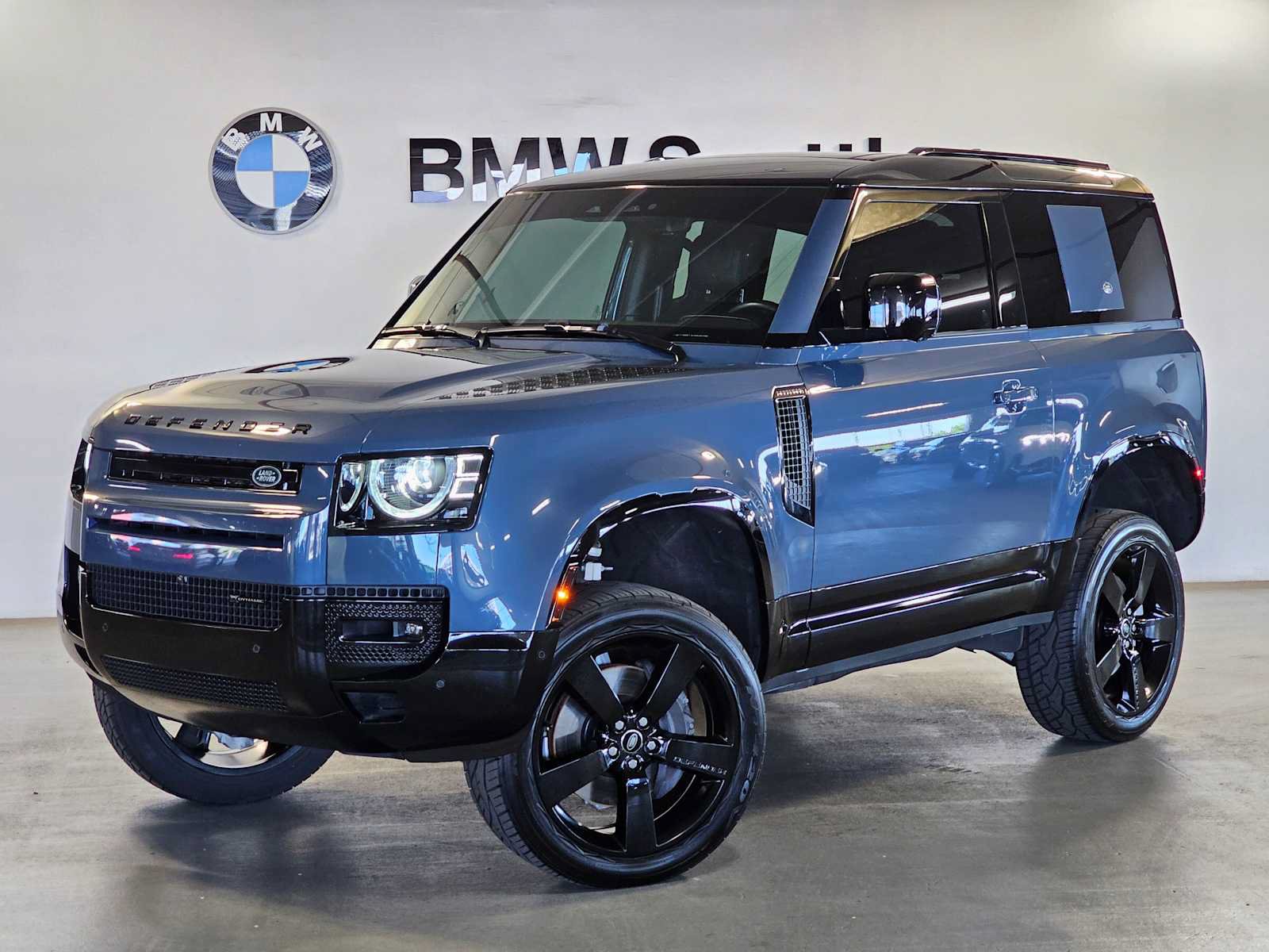 Used 2023 Land Rover Defender 90 X-Dynamic SE