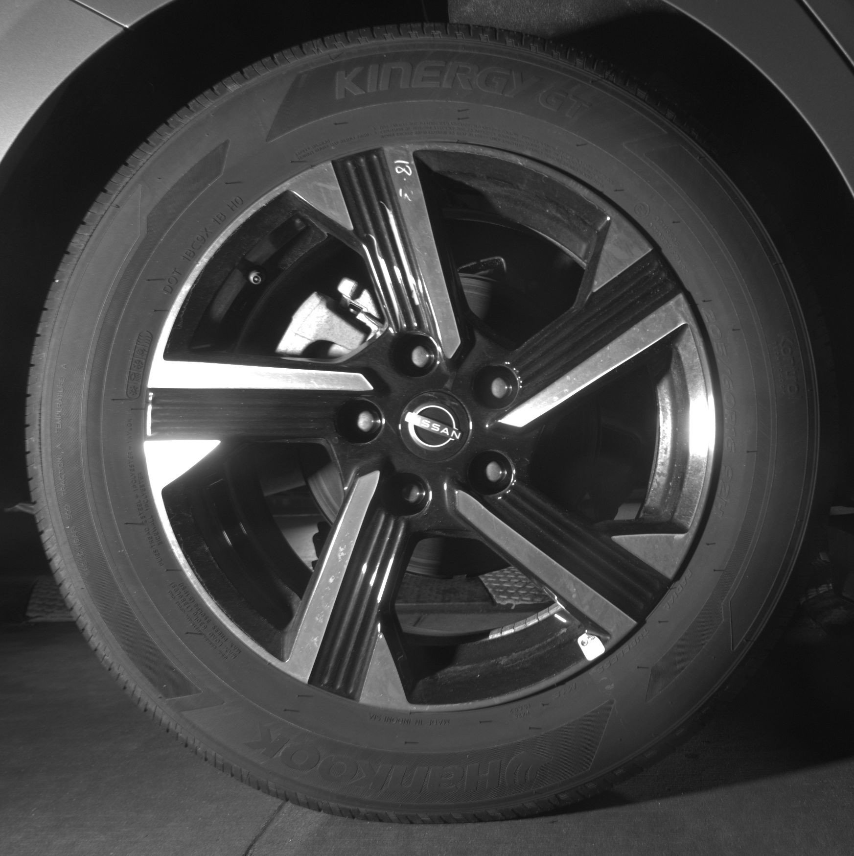 Used 2025 Nissan Sentra SV FWD image 15