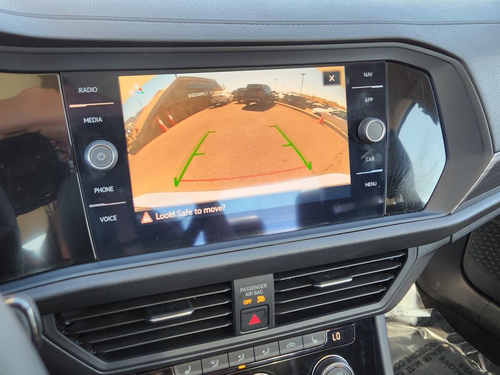 Used 2022 Volkswagen Jetta SEL image 9